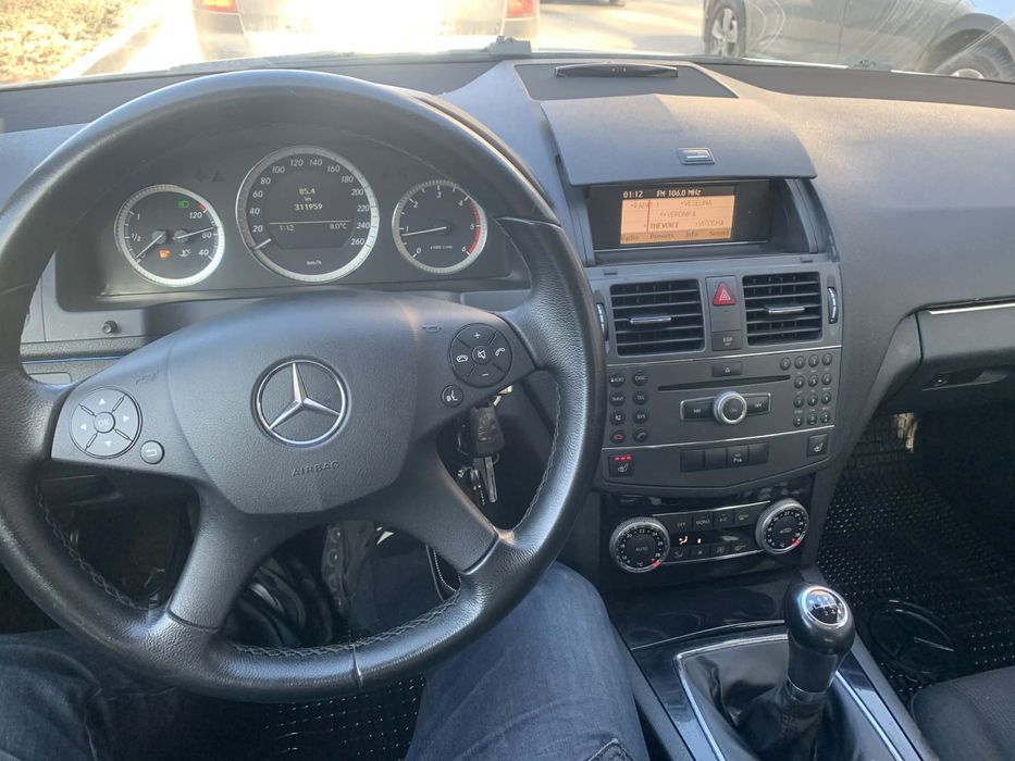 Mercedes benz C220