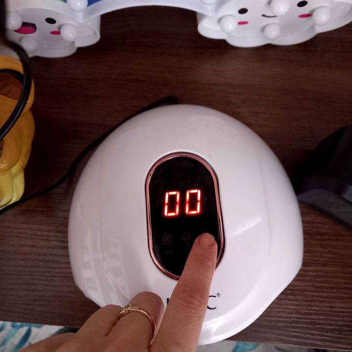 Техника за маникюр и педикюр