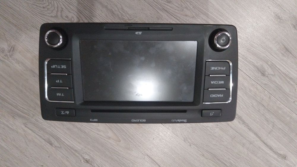 Radio BOLERO skoda Octavia