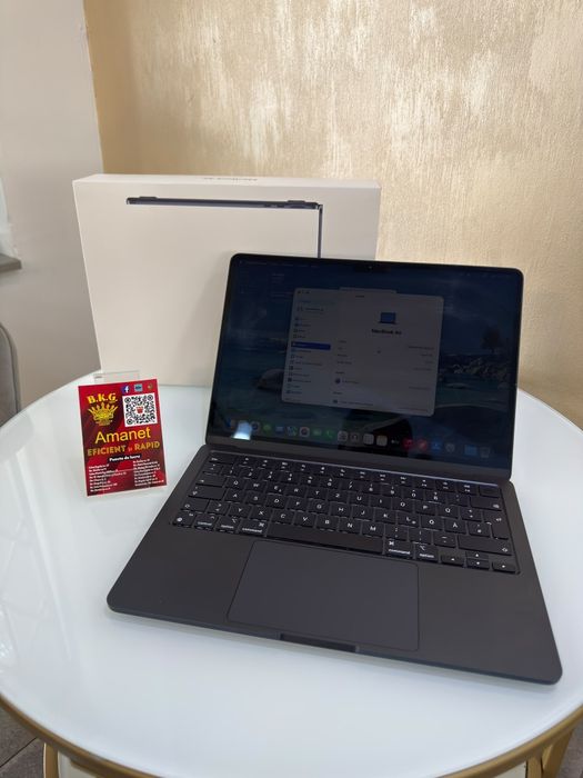 Macbook Air 2022 M2 Amanet BKG
