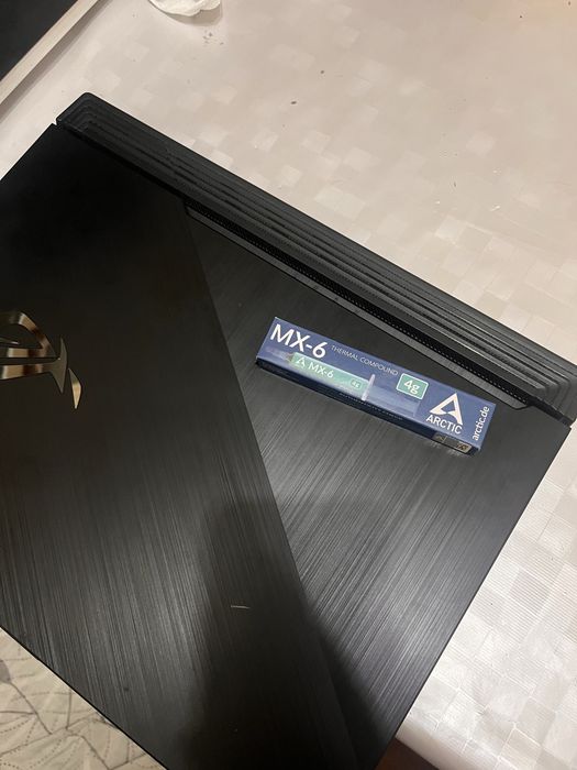 Продам мощьный игровой Asus rog strix