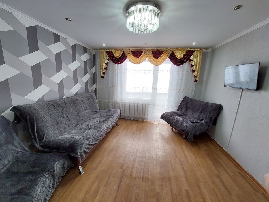 Сдам 2хкомн квартиру ПОСУТОЧНО