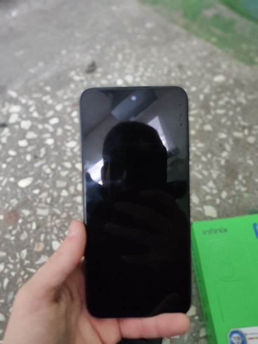 Продается infiniti смарт 9