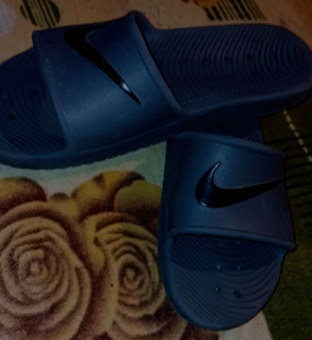 Papuci nike original stare impecabilă