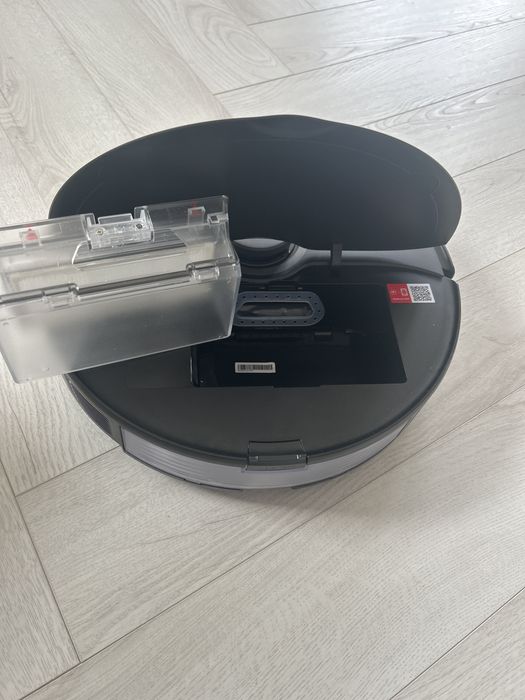 Робот Roborock S8