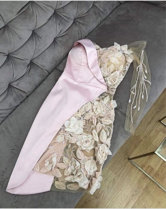 Rochie pentru cununie sau nasa cu aplicații de florii 3D