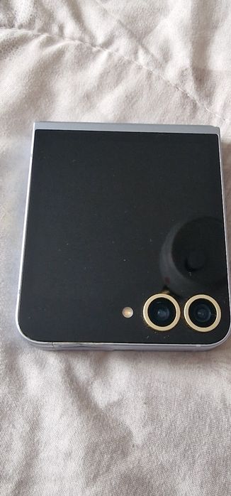 Samsung flip 6 /за части/
