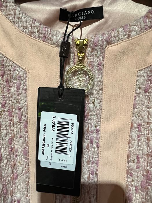 Guess by Marciano рокля и сако