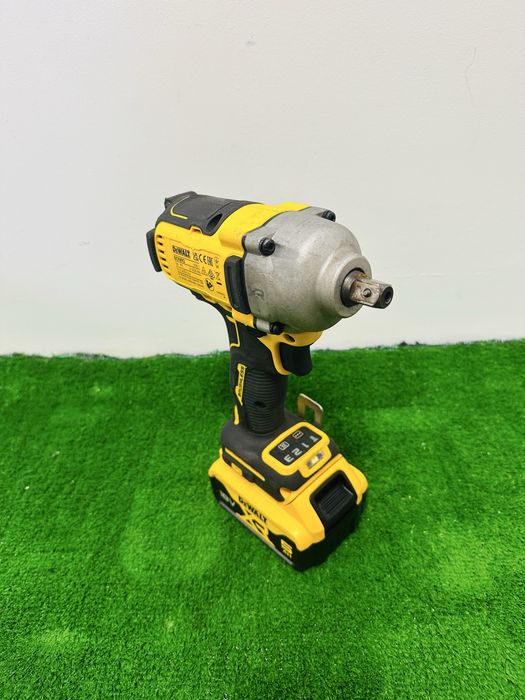 Impact Dewalt DCF892