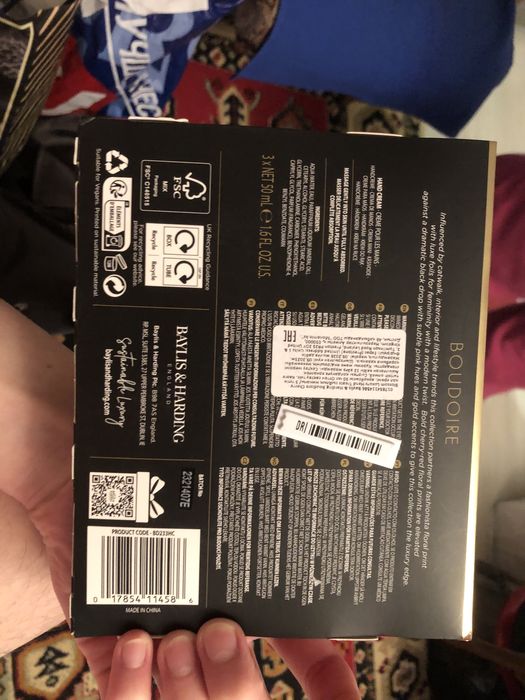 Крема с монами продам за пол цены