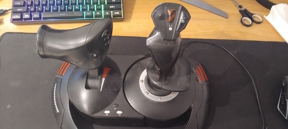 Thrustmaster Hotas x