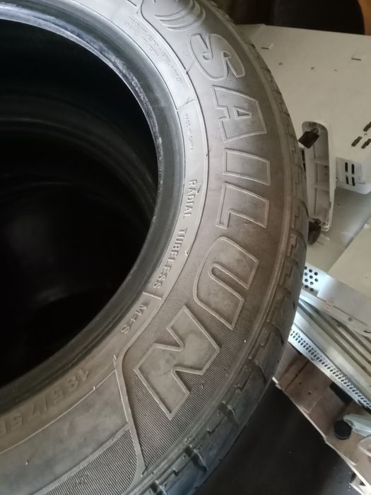 Продам Шины газель.