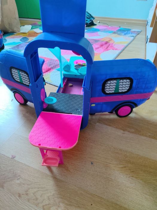 O.M.G. Surprise 4-in-1  Глемпер Glamper Fashion Camper