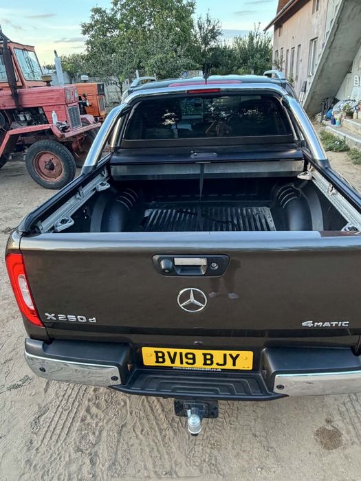 Mercedes x class 250d