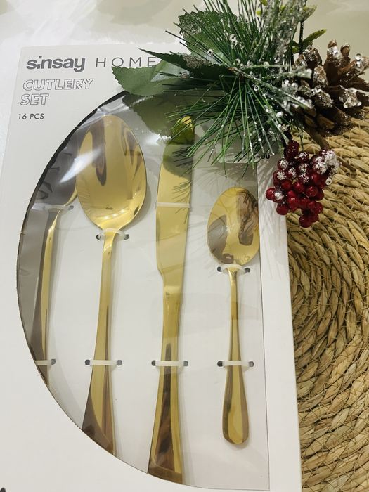 Продам столовые приборы