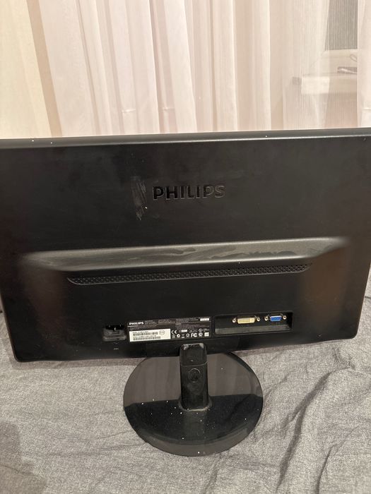 Монитор Philips 106