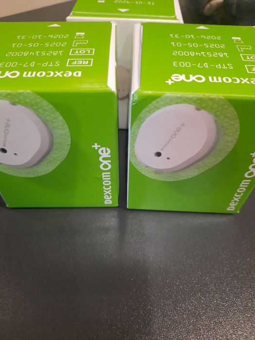 Здравейте продавам сензори  dexcom one plus