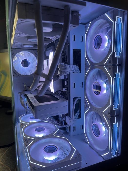 Продаю ПК на 9800x3d