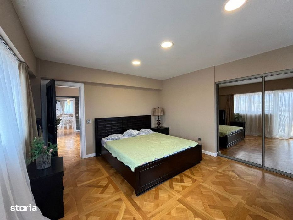 Penthouse 110mp zona Bulevardul Mihai Viteazu