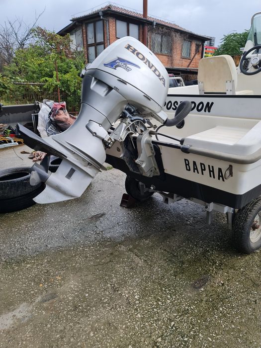 Лодка-морска регистрирана 5 мили