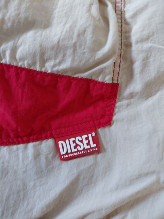 Продавам бански DIESEL