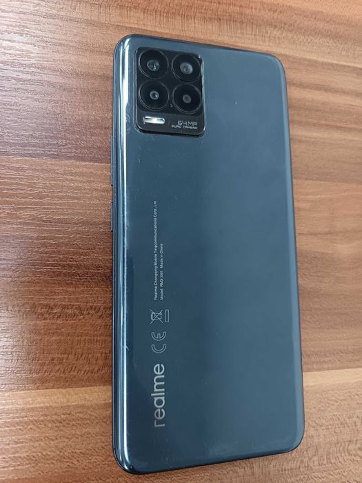 Телефон - Realme 8