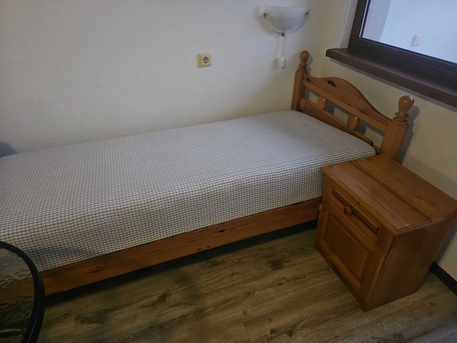 Хотелско обзавеждане