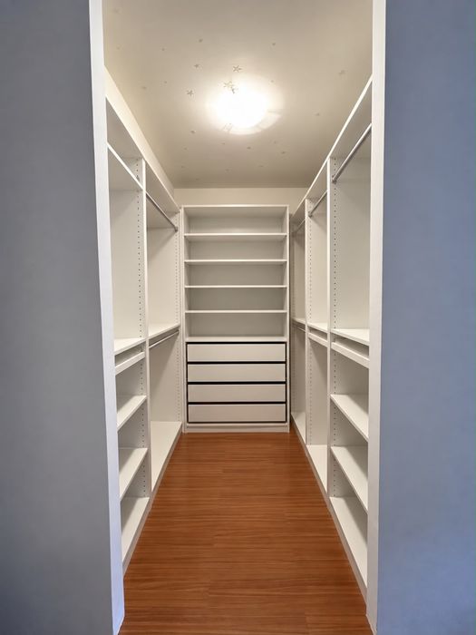 Apartament decomandat, dressing + balcon + loc parcare