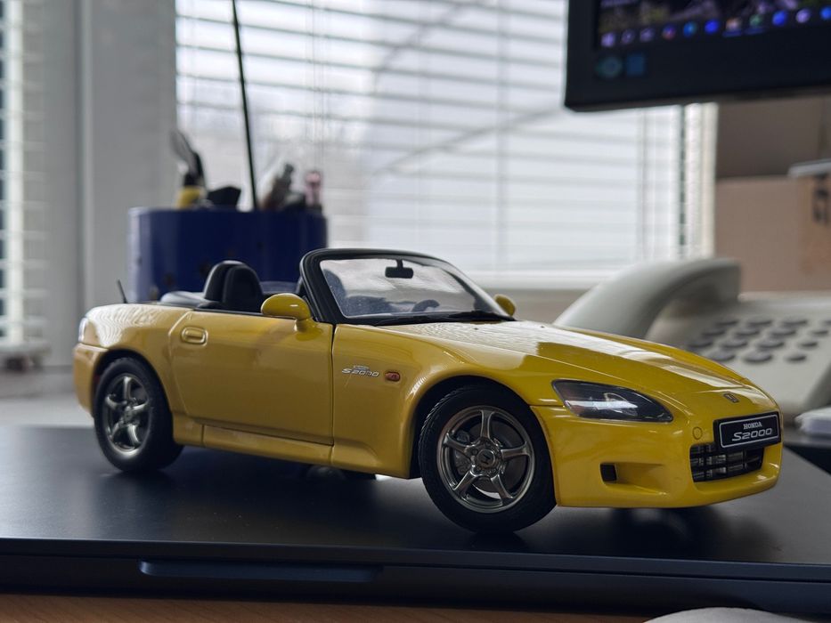 Autoart Honda S2000 AP1