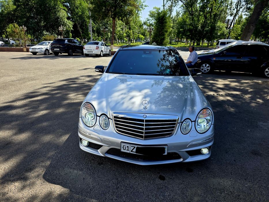 Mercedes benc 63 AMG 211