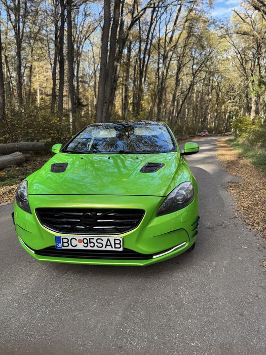 Volvo V40 D2 1.6 D  Personalizat