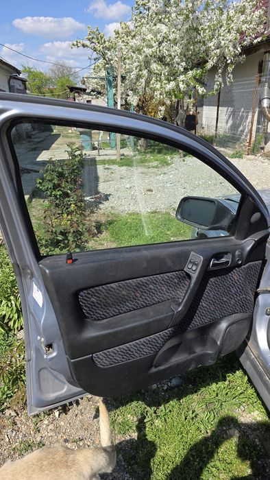 4 usi COMPLETE cu oglinzi si geamuri electrice
