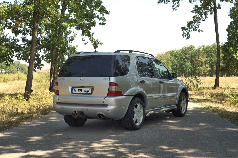 Dezmembrez Mercedes Benz ML270CDI W163 pachet AMG