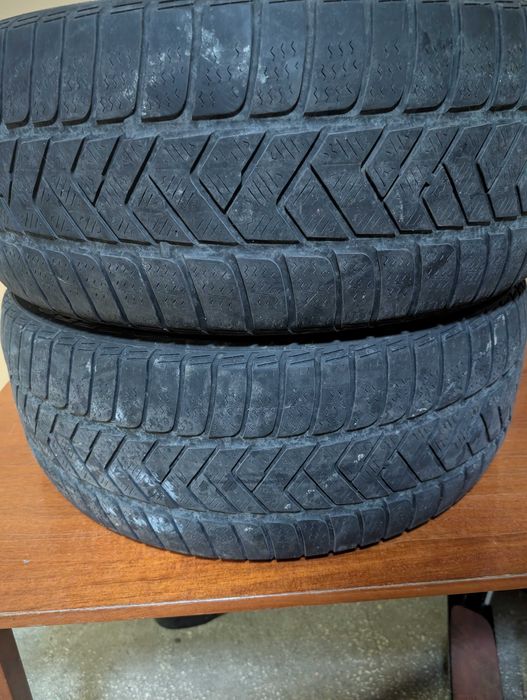2 cauciucuri iarna Pirelli Sottozero 245 45 19 dot21