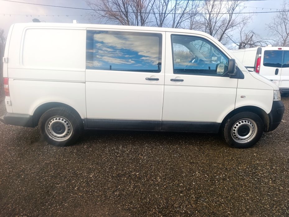 Volkswagen Transporter T5 2.5 tdi 2009