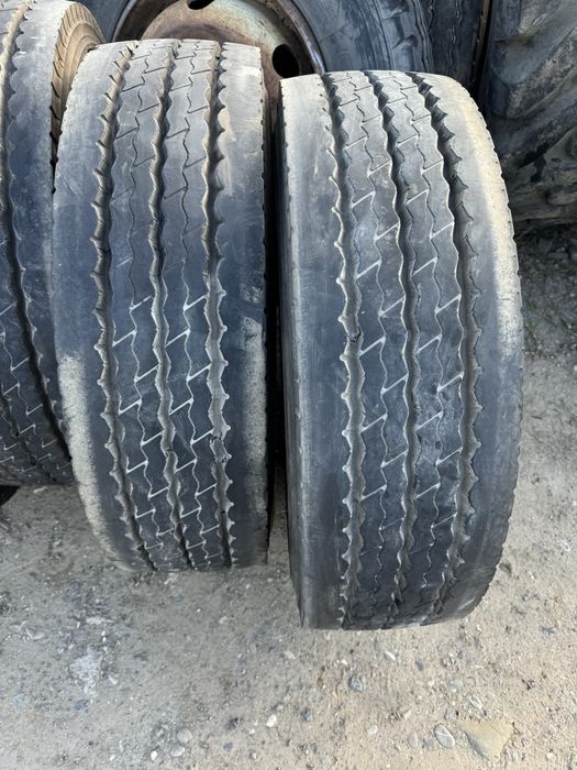 265/70R19,5 Bridgestone.