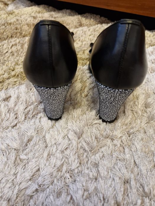 Pantofi piele naturala 39