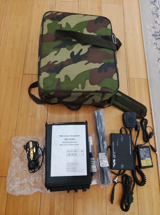Продам новую КВ радиостанцию Vertex Standard VX-1210