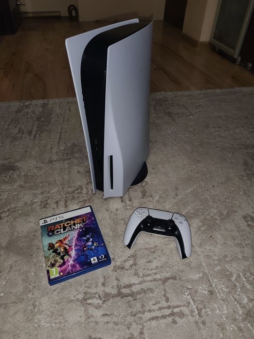 PlayStation 5 (PS5) Disc Edition – 657 GB + 1 джойстика + игри
Продава