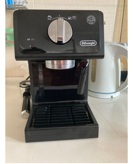 Кофемашина Delonghi
