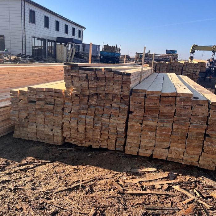 Доска обрезная пиломатериал Лесоматериал