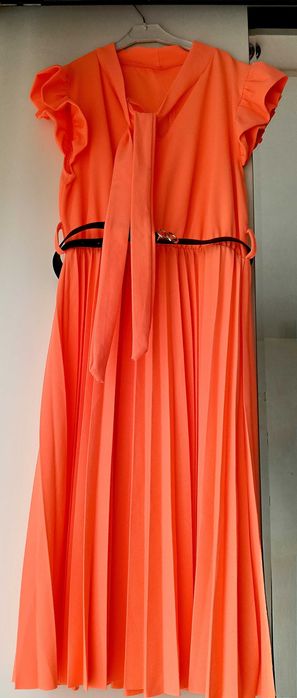 Rochie deosebita plisata