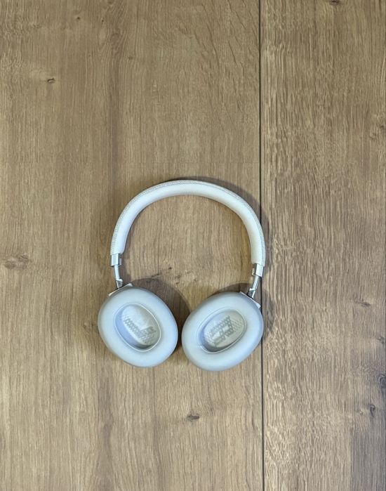 Căști JBL LIVE 660NC