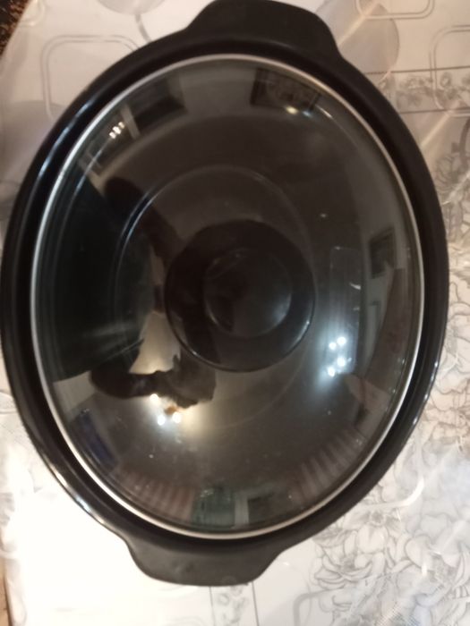Oală electrică pentru fiert orez și legume