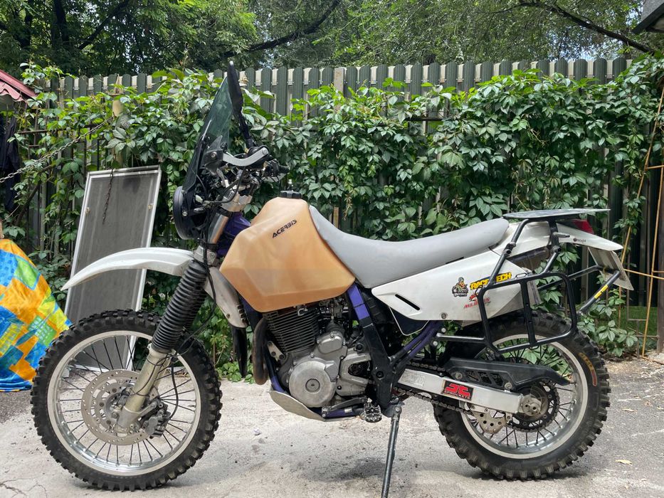 Suzuki DR650ce 1997 г.