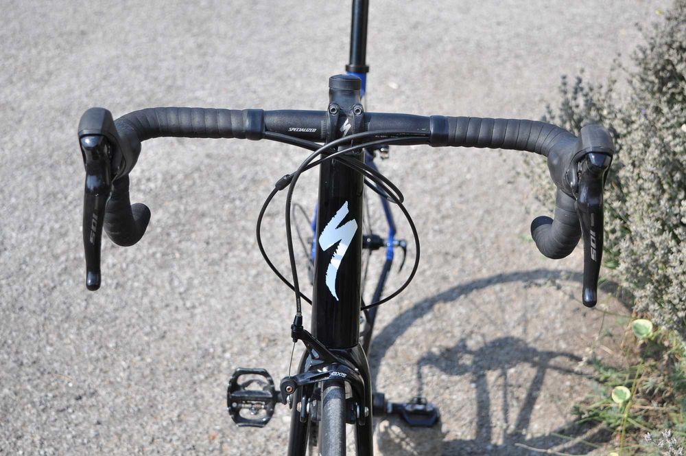 Specialized Allez Elite 2021  - шосеен велосипед с карбонова вилка