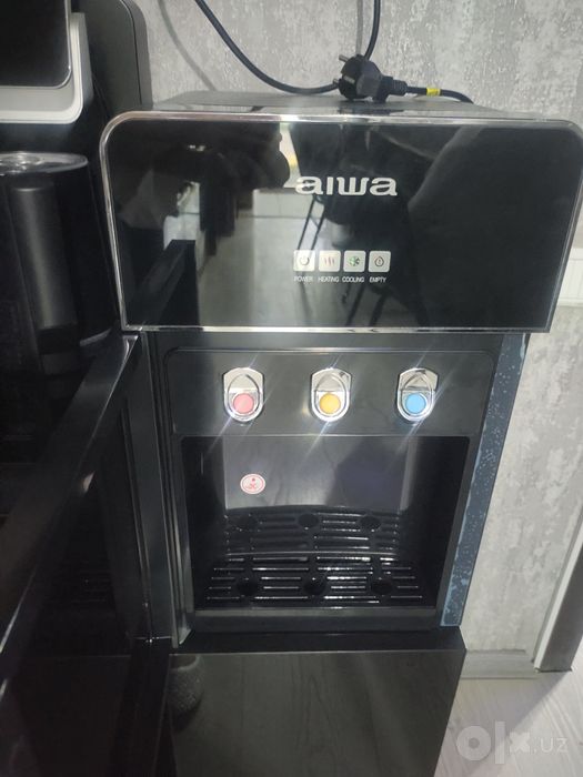 Кулер для воды AIWA Down Black Glass (Черный)
