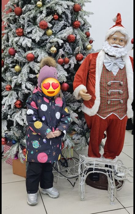 Продам куртку для девочки