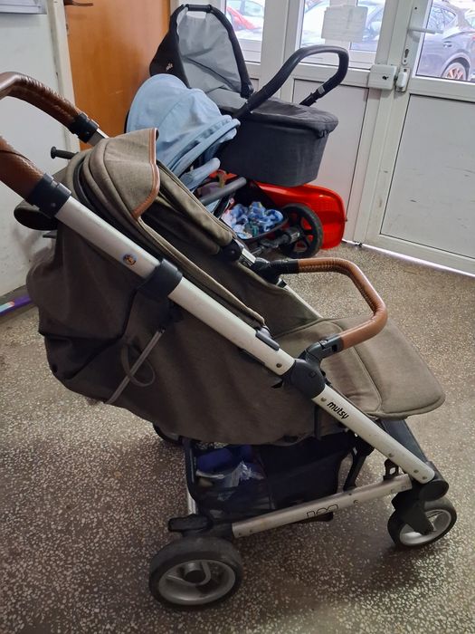 Donez carucior si tricicleta DEFECTE