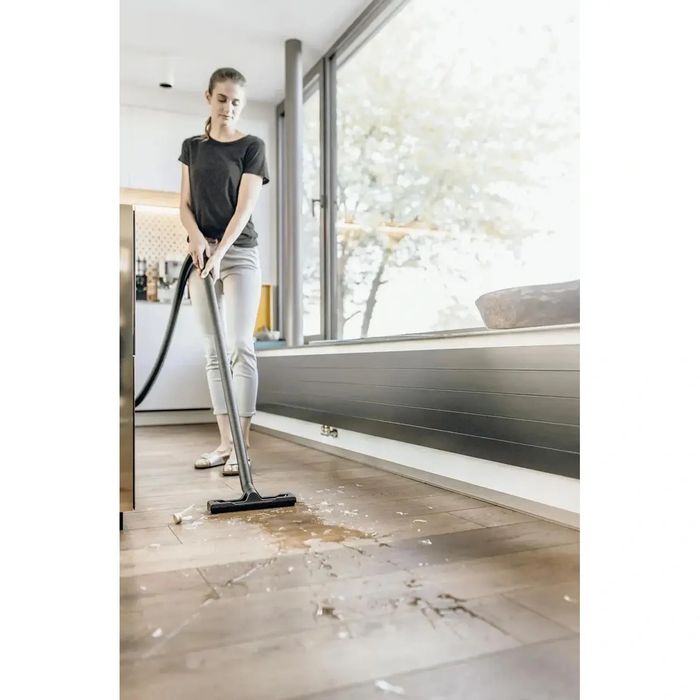 Хозяйственный пылесос Karcher WD 2 Plus